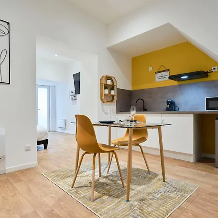 Ng Suitehome - / Calais - Balneo Daire *
