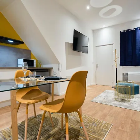 Daire Ng Suitehome - / Calais - Balneo *